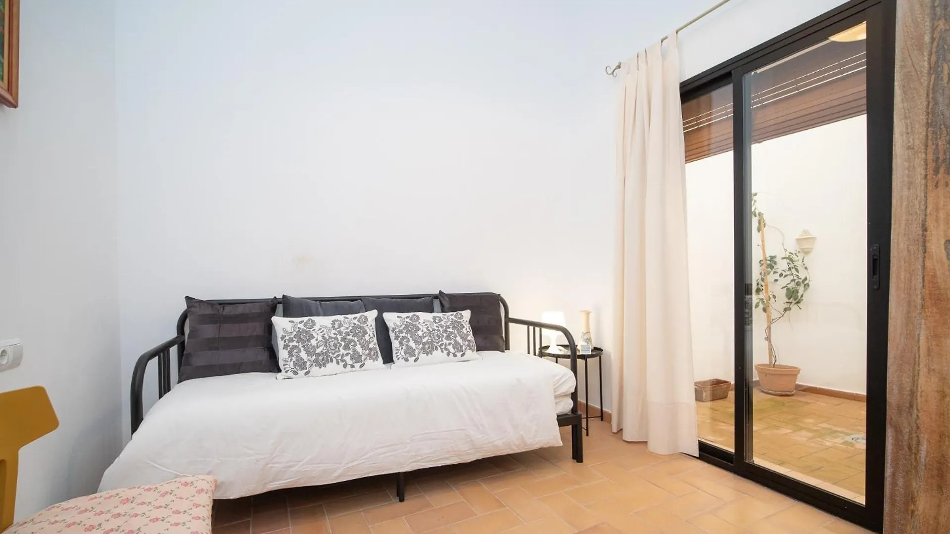 Apartment El Anfitrion - Palacio XVIII Sanlucar de Barrameda Spain